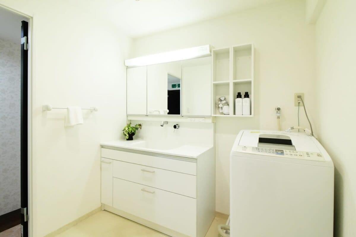 Bhotel La-Shante - 5 Mins Walk To The Peacepark & 2Br 10 Ppl #101 広島市 エクステリア 写真